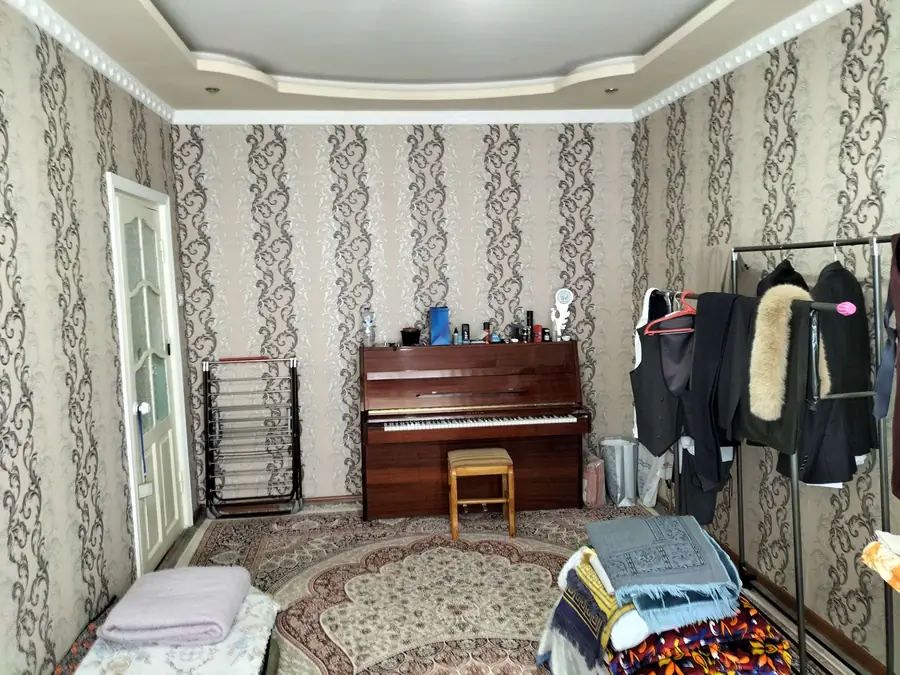 Продается 3-комнатная квартира − 67 м²