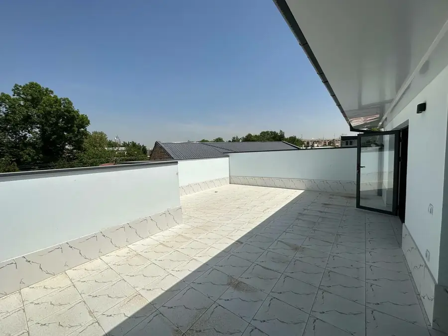 Сдается офис − 350 м²