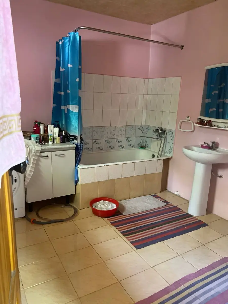 1 qavatli uy sotiladi − 80 m²