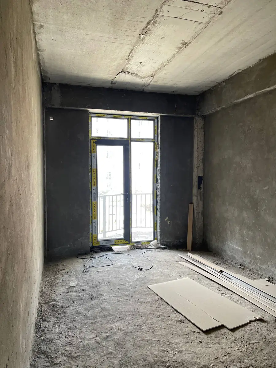 Продается 2-комнатная квартира − 63.8 м²