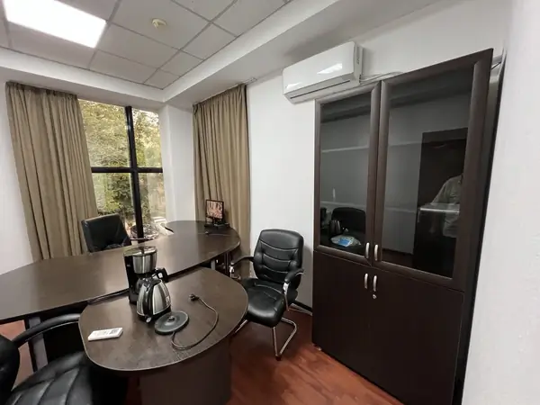 Ofis − 300 m², 2/5 qavat
