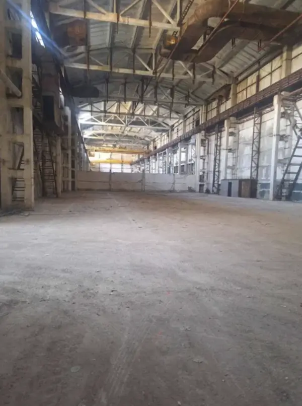 Склад − 2500 м², 1/1 этаж