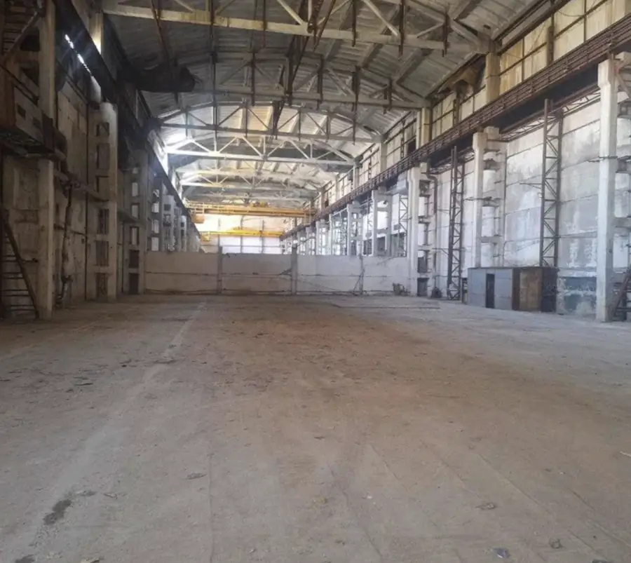 Склад − 2500 м², 1/1 этаж