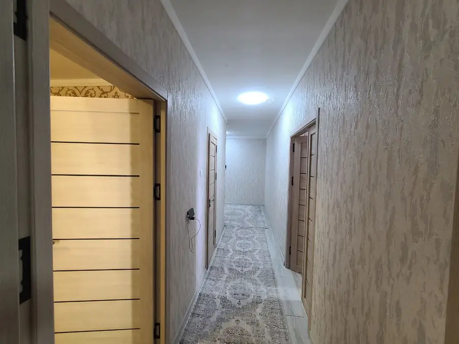 Сдается 2-комнатная квартира − 70 м²