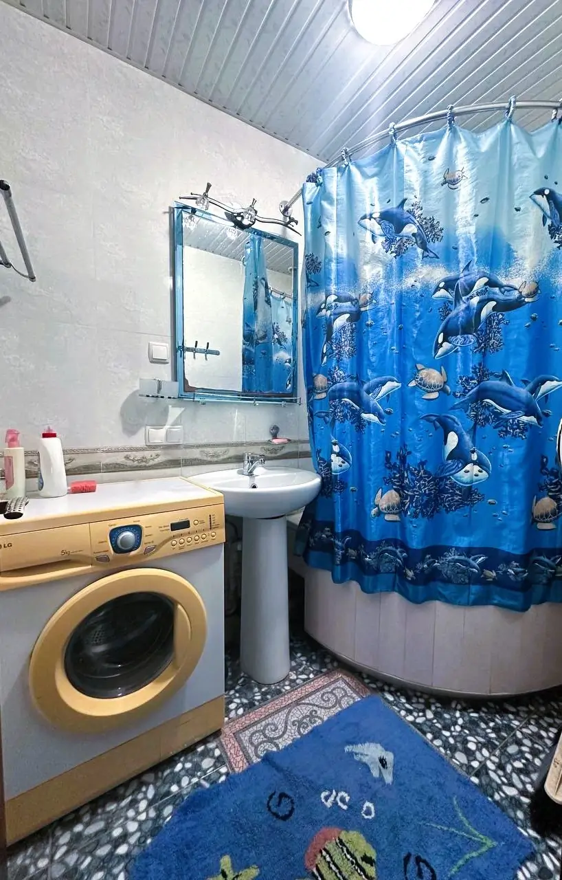 Сдается 3-комнатная квартира − 85 м²