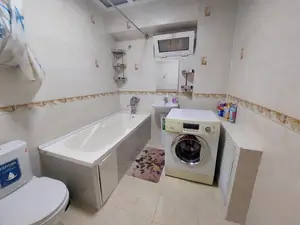 2-комнатная квартира − 60.7 м², 1/4 этаж