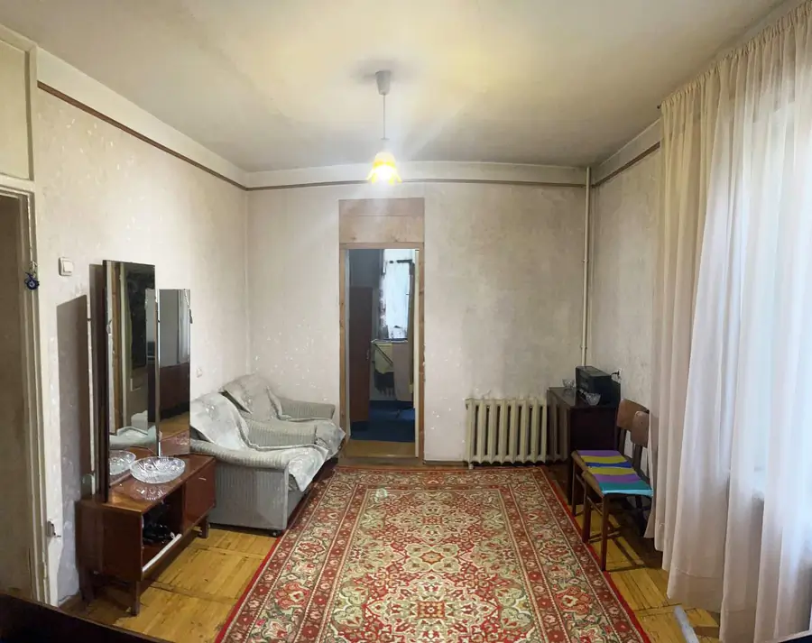 1-комнатная квартира − 45 м², 3/4 этаж