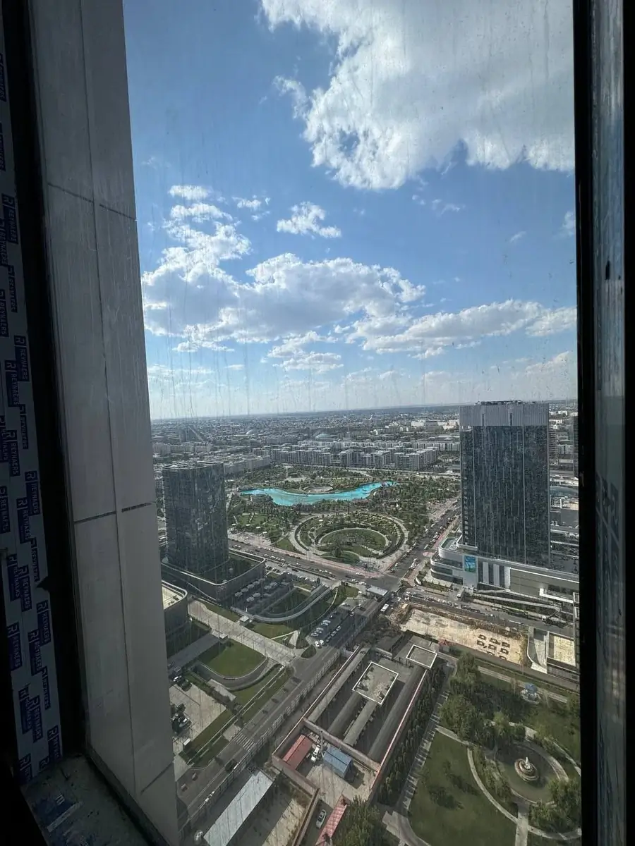 3-комнатная квартира − 95.7 м², 35/51 этаж