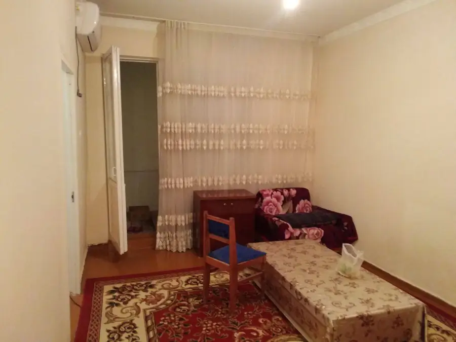 2-комнатная квартира − 52 м², 4/4 этаж