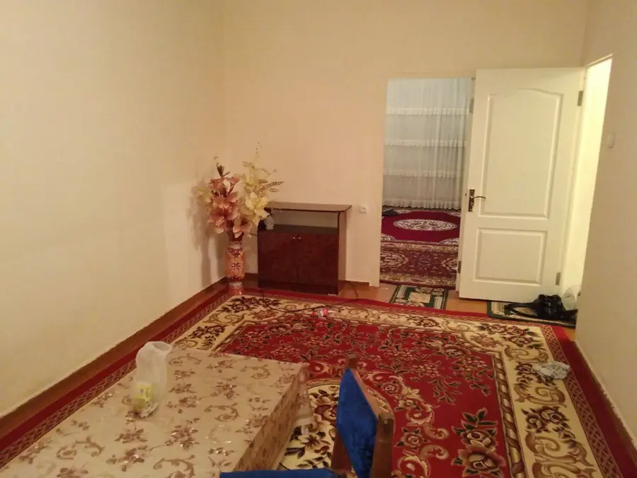 2-комнатная квартира − 52 м², 4/4 этаж