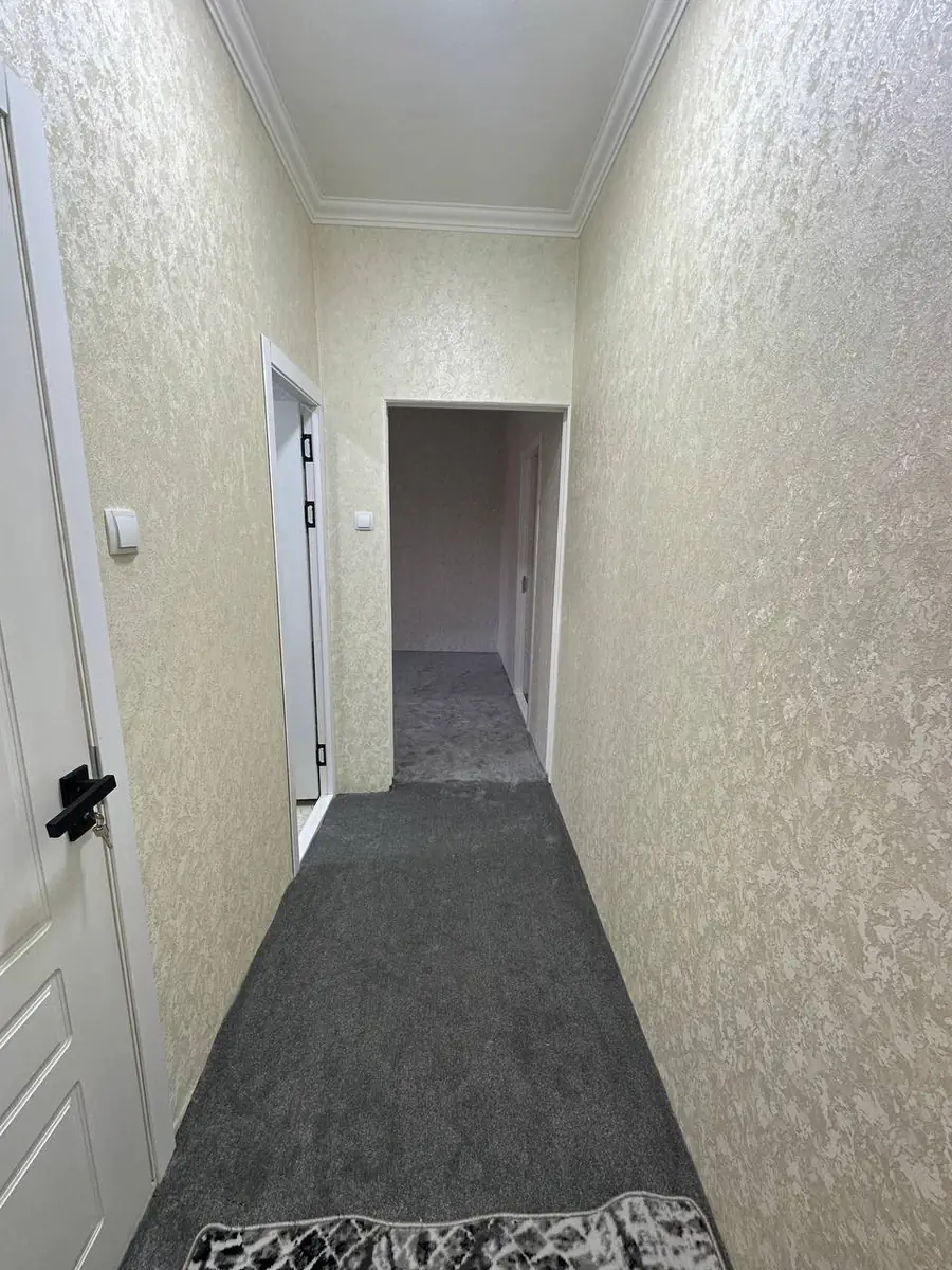 2 xonali kvartira sotiladi − 50 m²