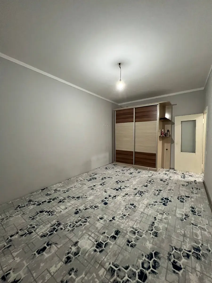 3-комнатная квартира − 33 м², 3/4 этаж