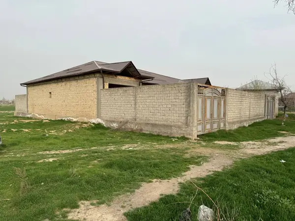 1-этажный дом − 150 м², 3 сот.