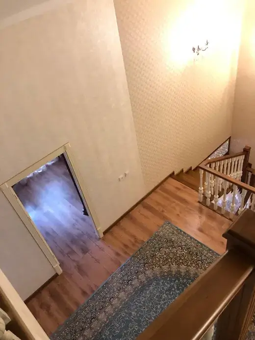 4-комнатная квартира − 206 м², 7/8 этаж