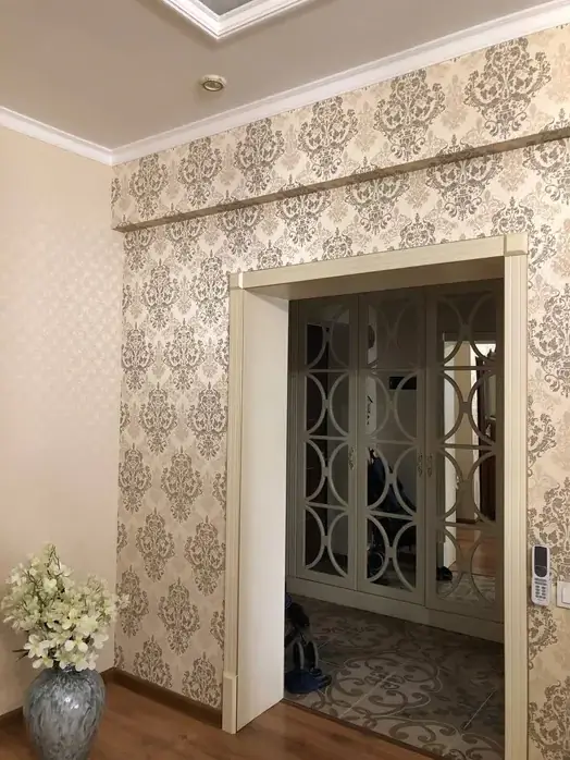 4 xonali kvartira sotiladi − 206 m²