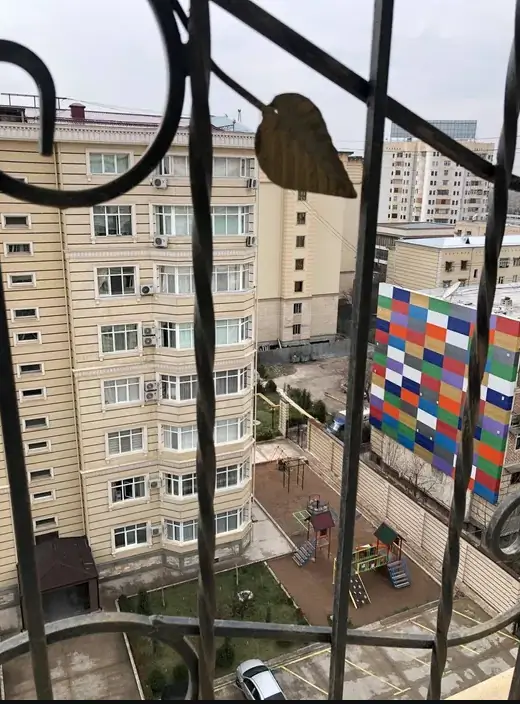 4-комнатная квартира − 206 м², 7/8 этаж