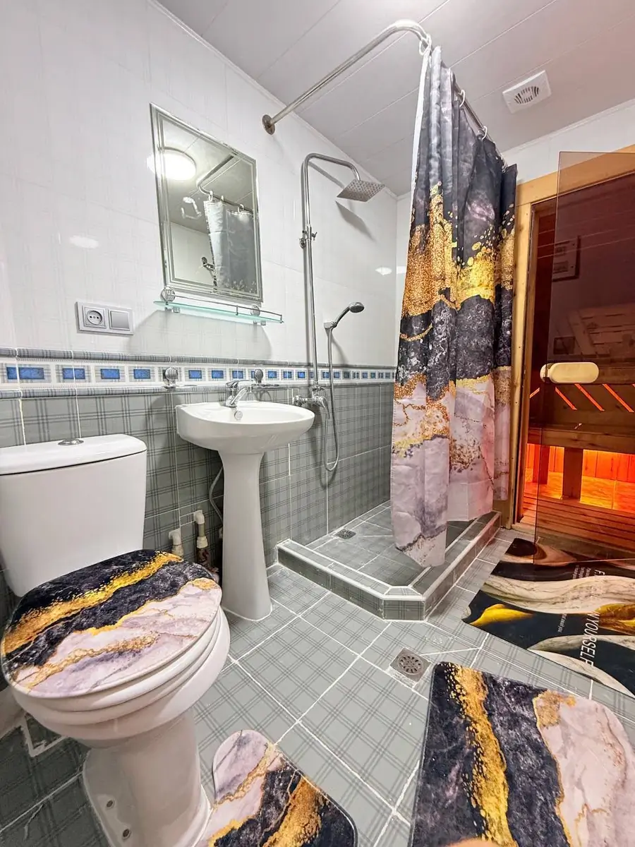 2 xonali kvartira sotiladi − 54 m²