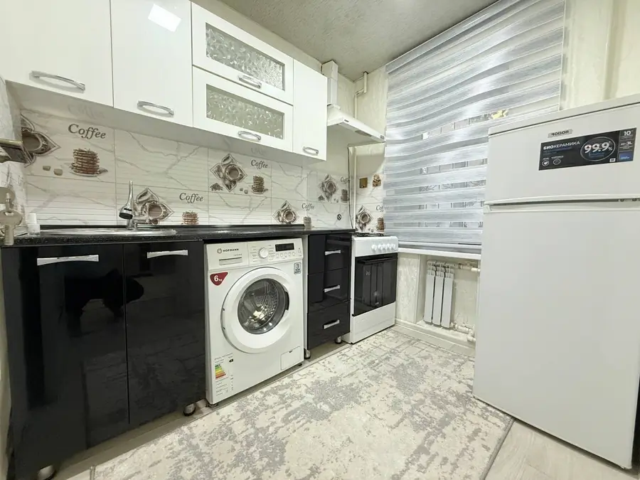 2 xonali kvartira sotiladi − 52 m²