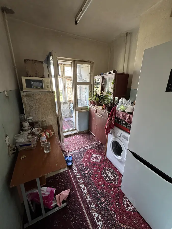 2 xonali kvartira sotiladi − 52.4 m²