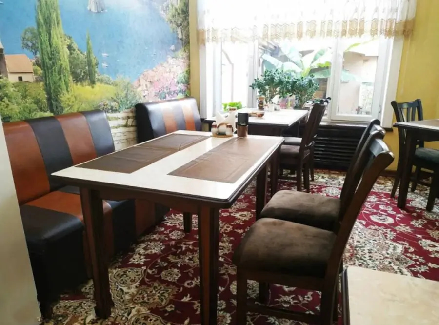 Ijaraga 2 qavatli uy − 440 m²