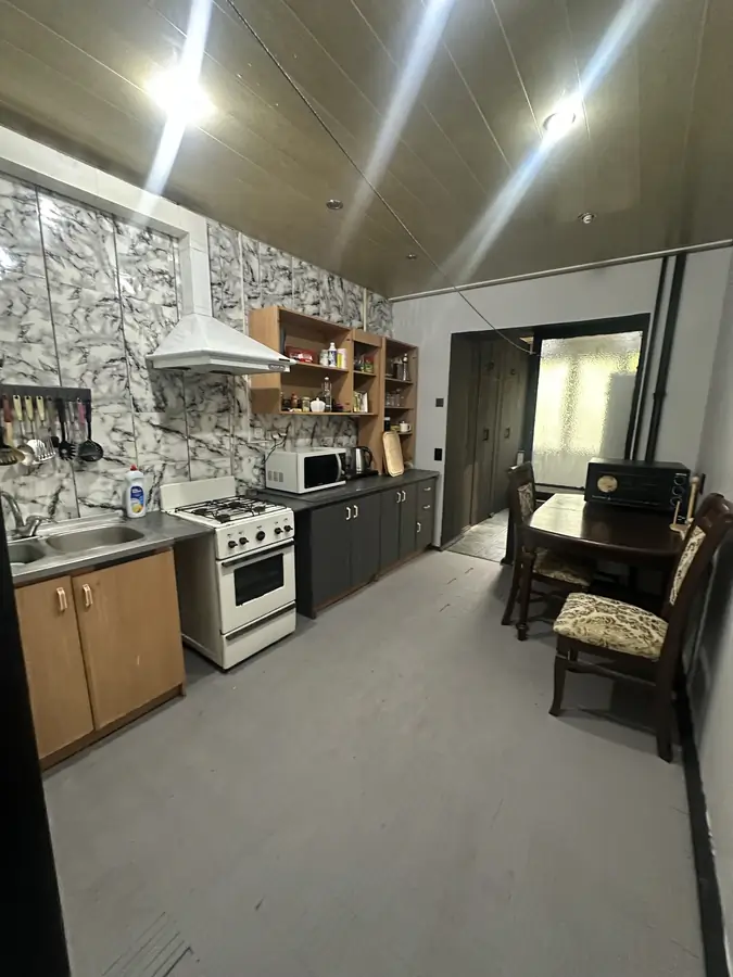 3-комнатная квартира − 78 м², 2/4 этаж