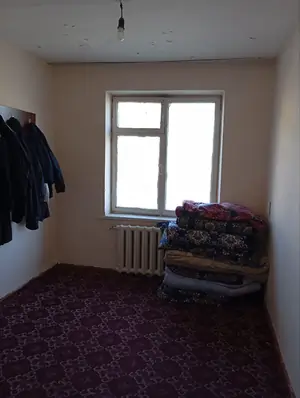 3-комнатная квартира − 70 м², 4/4 этаж