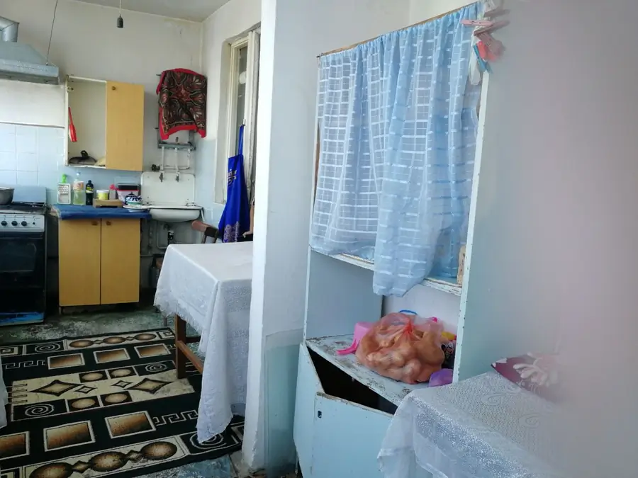 3 xonali kvartira sotiladi − 81.7 m²