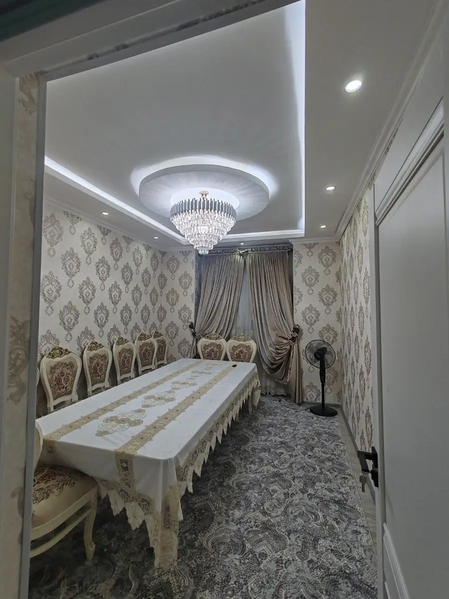 2 qavatli uy − 200 m², 2 sot. 