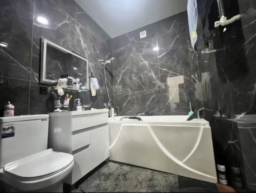 2 qavatli uy sotiladi − 250 m²