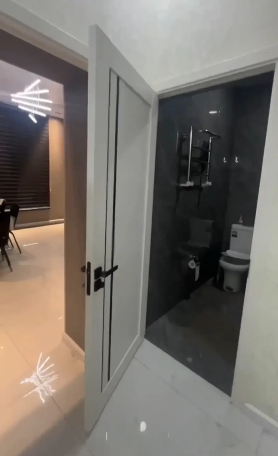 2 qavatli uy sotiladi − 250 m²