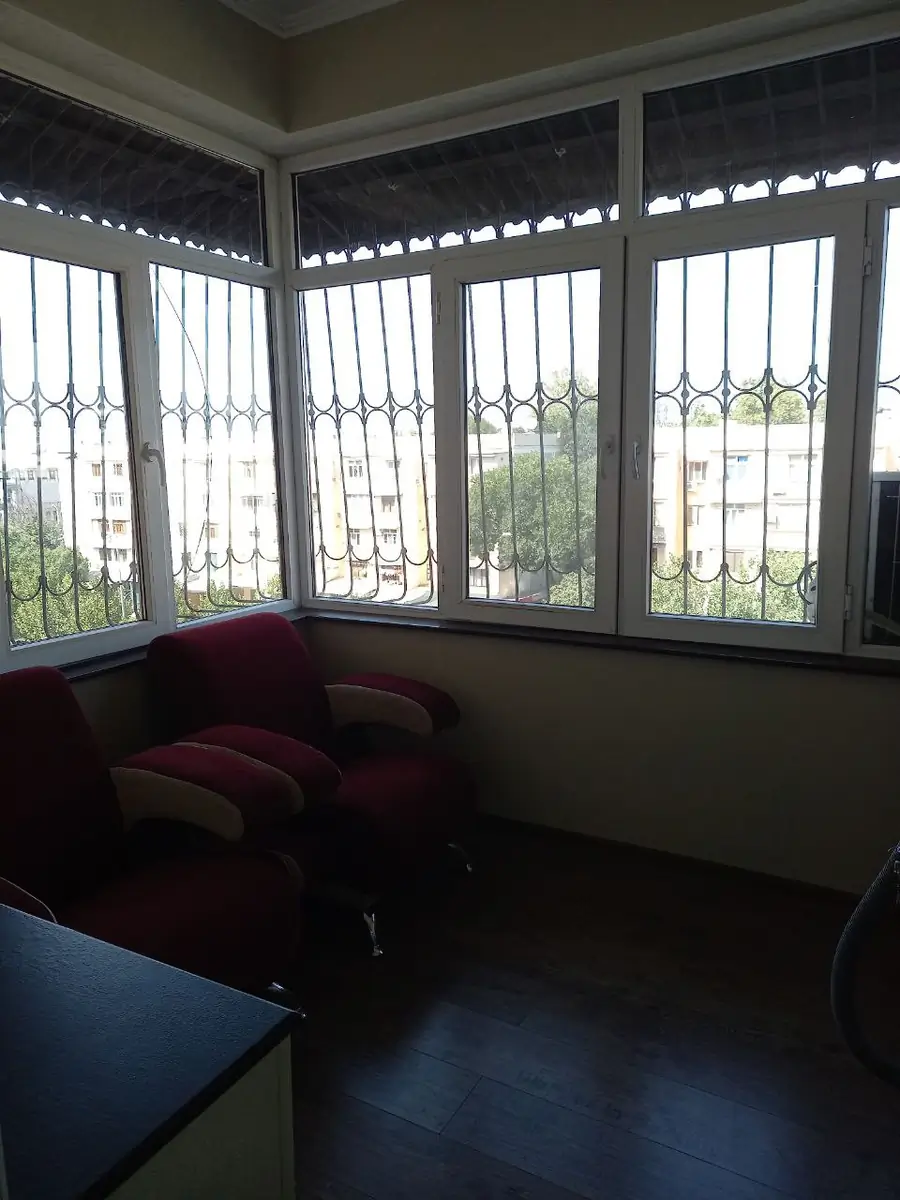 Ijaraga 2 xonali kvartira − 75 m²