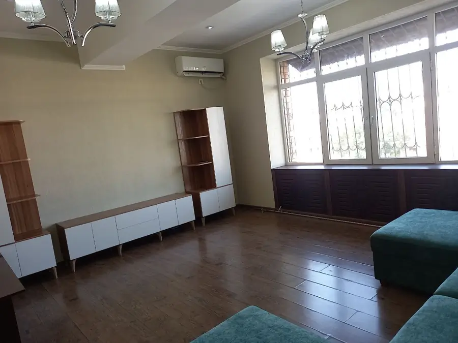 2 xonali kvartira − 75 m², 5/9 qavat