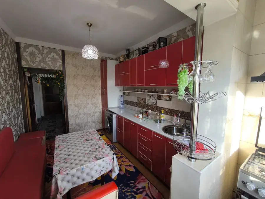 4 xonali kvartira − 90 m², 5/9 qavat