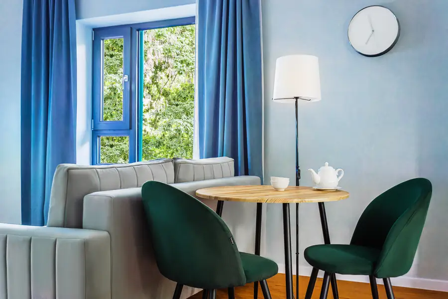 1-комнатная квартира − 40 м², 2/4 этаж