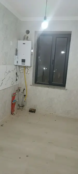 2 xonali kvartira − 42 m², 3/3 qavat