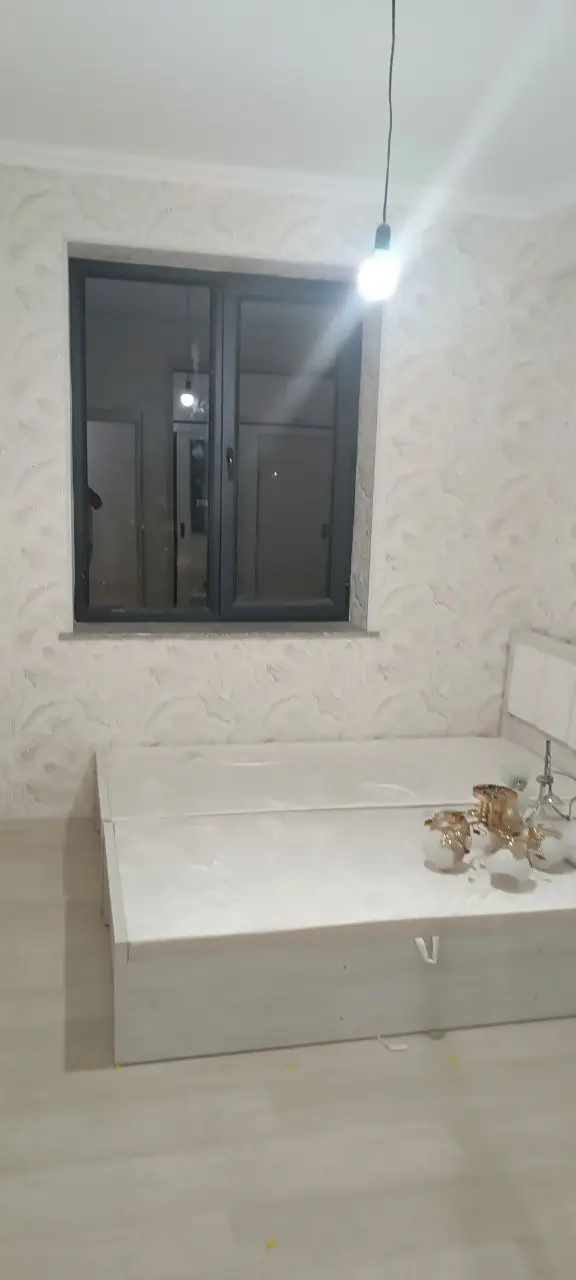 2 xonali kvartira − 42 m², 3/3 qavat