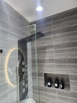 1-комнатная квартира − 30 м², 1/2 этаж