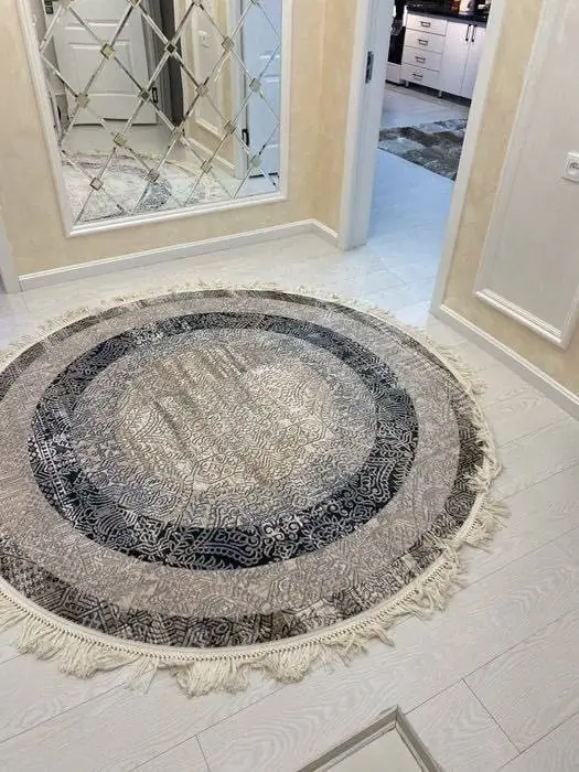 Продается 2-комнатная квартира − 58 м²