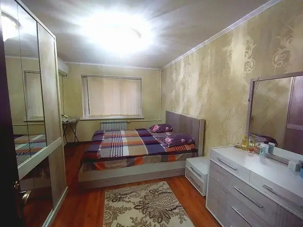 3-комнатная квартира − 70 м², 3/4 этаж