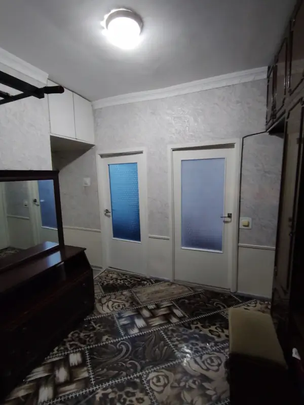 2-комнатная квартира − 57 м², 4/4 этаж