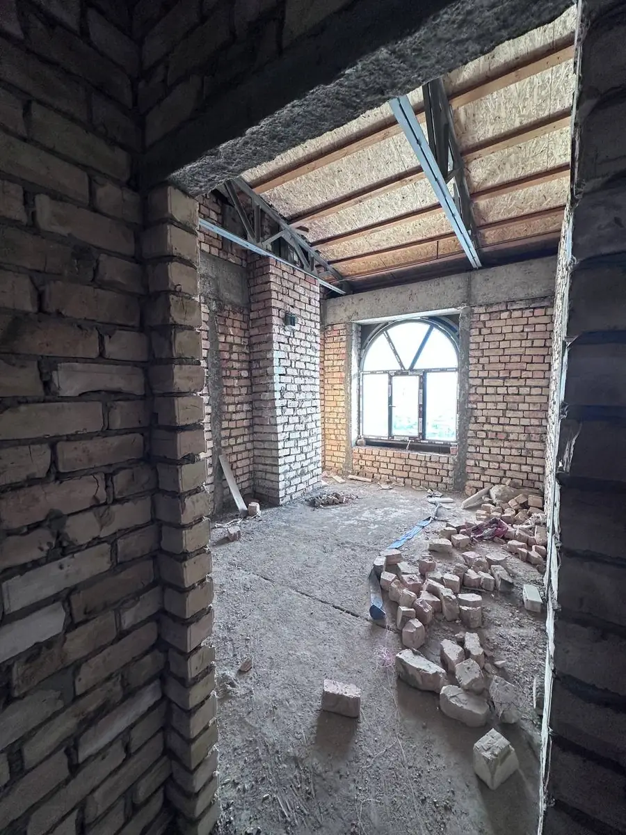 Более 5-комнатная квартира − 212 м², 9/10 этаж