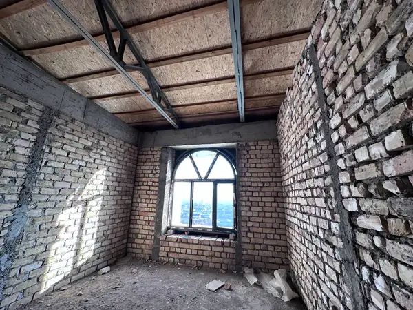 Более 5-комнатная квартира − 212 м², 9/10 этаж