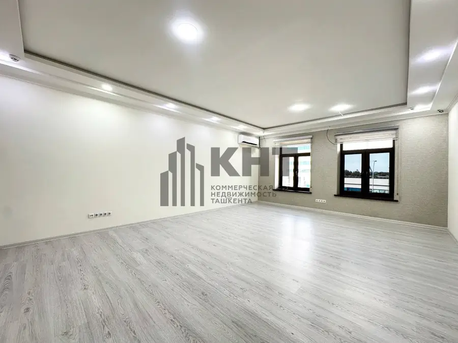 Сдается офис − 210 м²