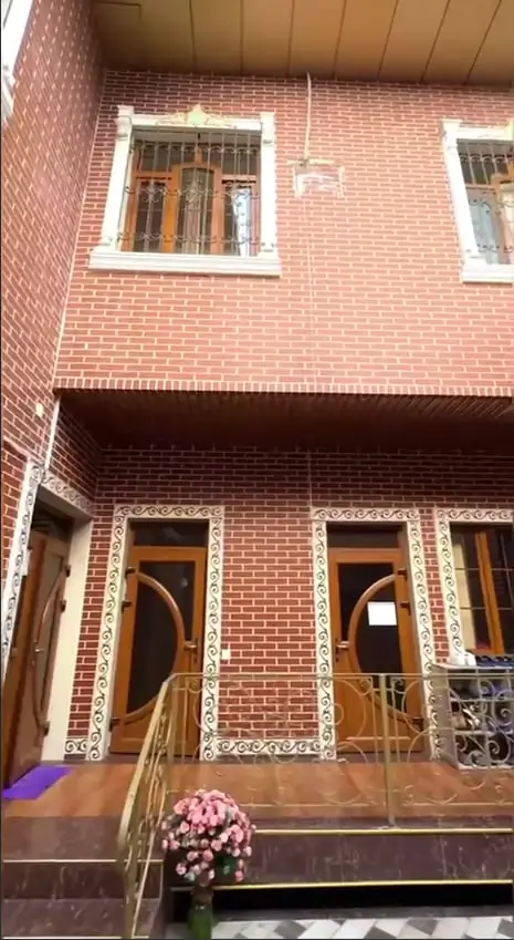Ofis − 200 m², 3/3 qavat