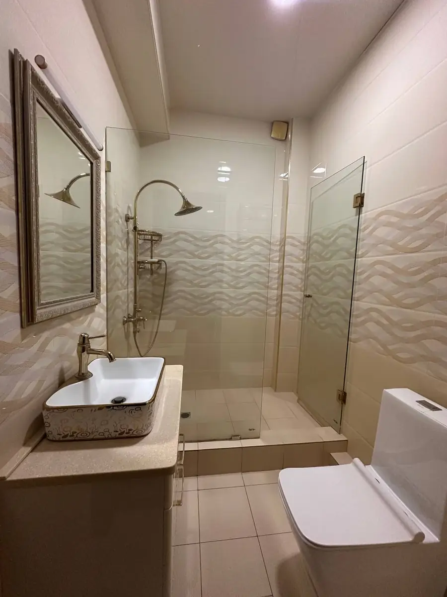 Sutkabay 3 qavatli uy − 300 m²