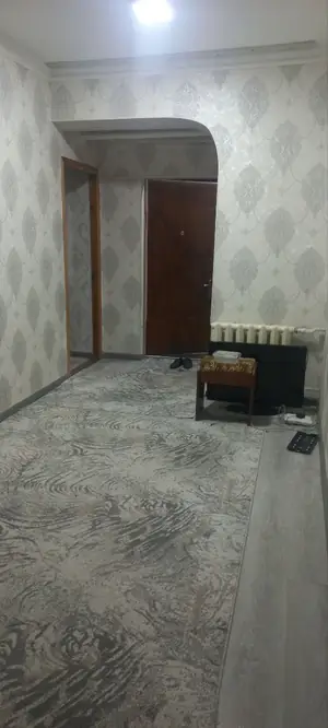 1 xonali kvartira − 42 m², 1/9 qavat