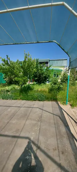 2-этажный дом − 47 м², 10 сот.