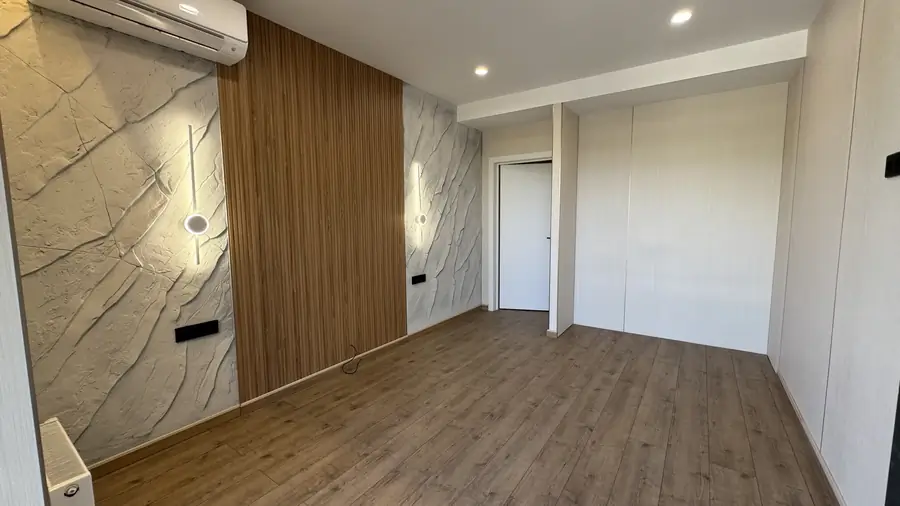 2 qavatli taunxaus sotiladi − 163 m²