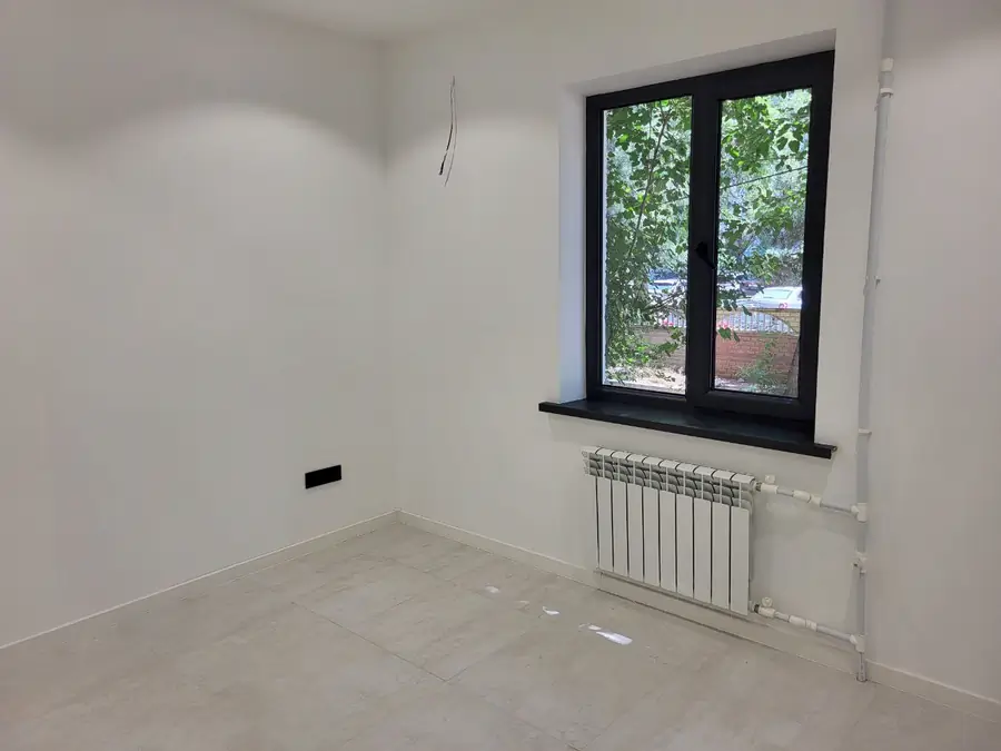 Ijaraga ofis − 115 m²