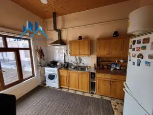 1 qavatli uy − 194 m², 528 sot. 